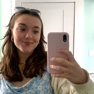 Meet your Posher, Michelle